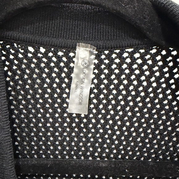 Devon Windsor Cover Up Robe - Picture 3 of 3